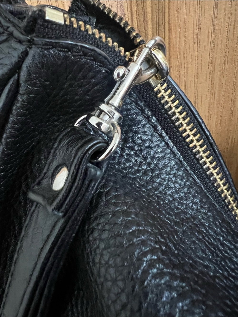 KATE SPADE | BLACK PEBBLED TEXTURED LEATHER HOBO SHOULDER BAG PURSE - Picture 3 of 13